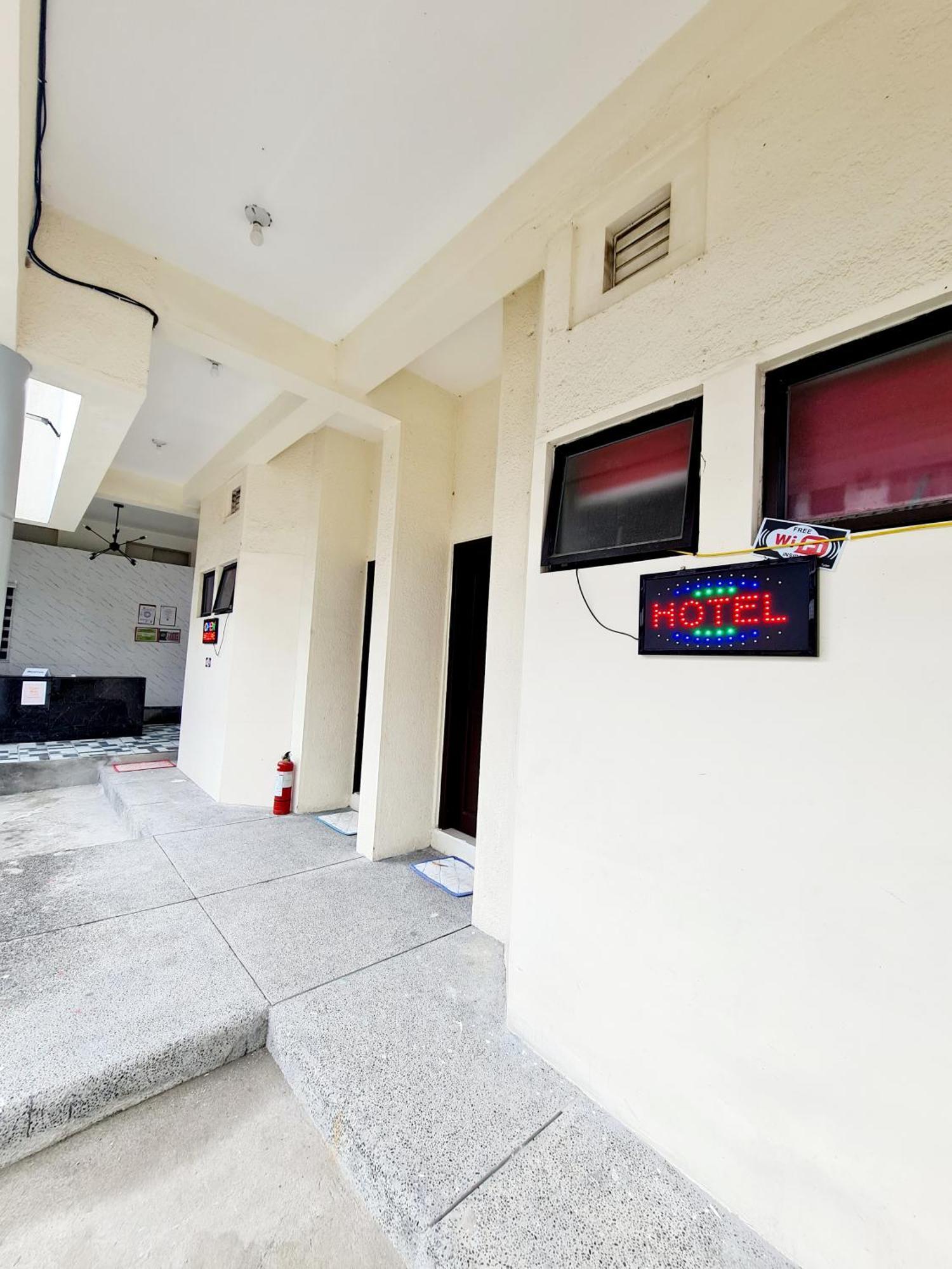 Dasma Lofts Hotel Near Dela Salle Dasma ดาสมารินญาส ภายนอก รูปภาพ